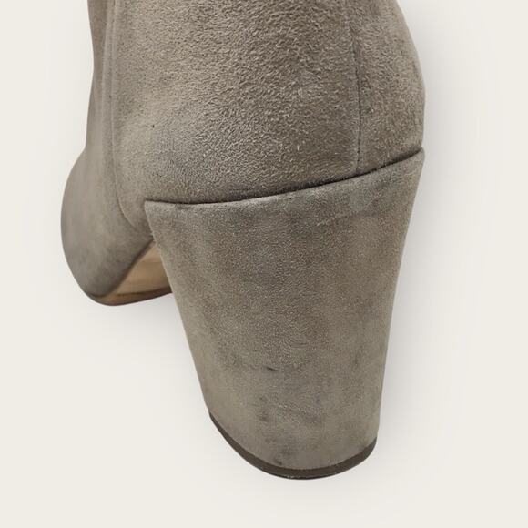 Steve Madden Gray Taupe Suede Ankle Boots Pointed Toe & Block Heels Size 10B - Picture 9 of 11